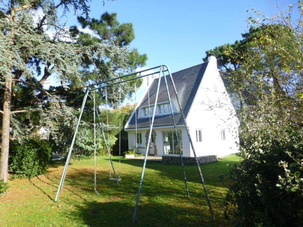 Maison Proche Plage Terrain De Tennis Ле Пулиген Екстериор снимка